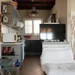 Nios House Panoramic Dom wakacyjny Karousádes