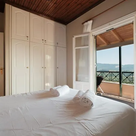 Nios House Panoramic Holiday home