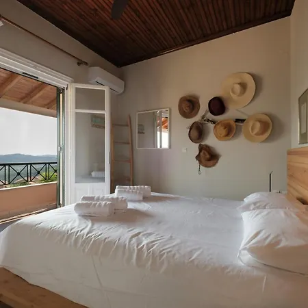 Nios House Panoramic Karousades (Esperies)