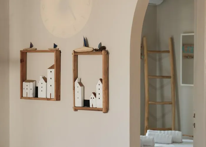 Nios House Panoramic Karousádes