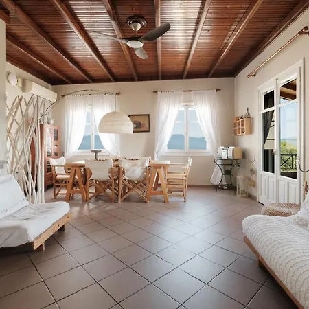 Сasa de vacaciones Nios House Panoramic