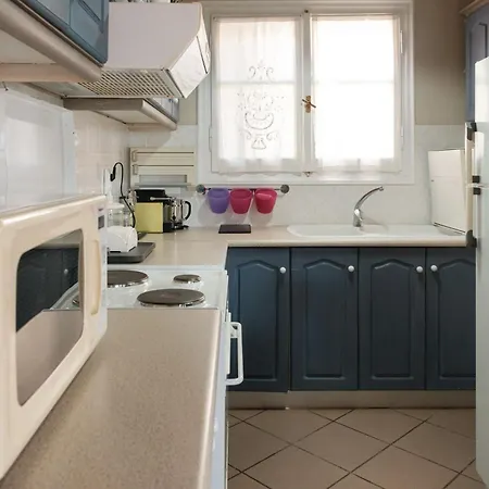 Nios House Panoramic Karousádes